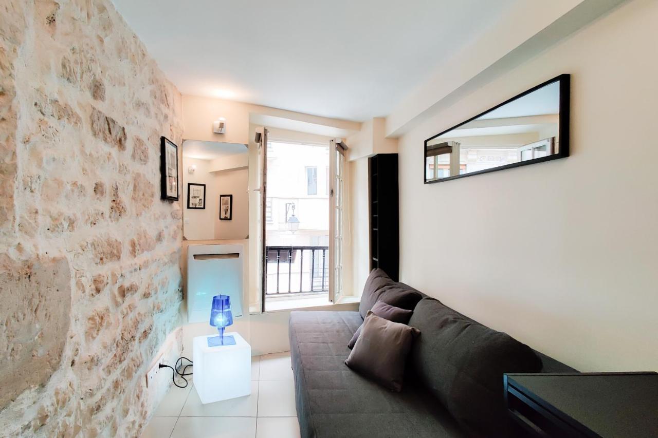 Appartement - Charmante Studette - Rue Des Tournelles *
